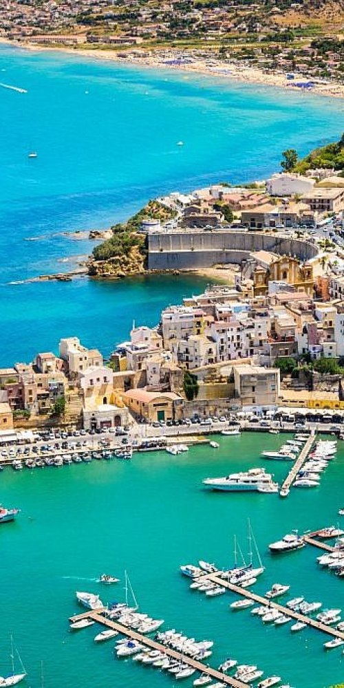 Evening tram in Castellammare del Golfo
