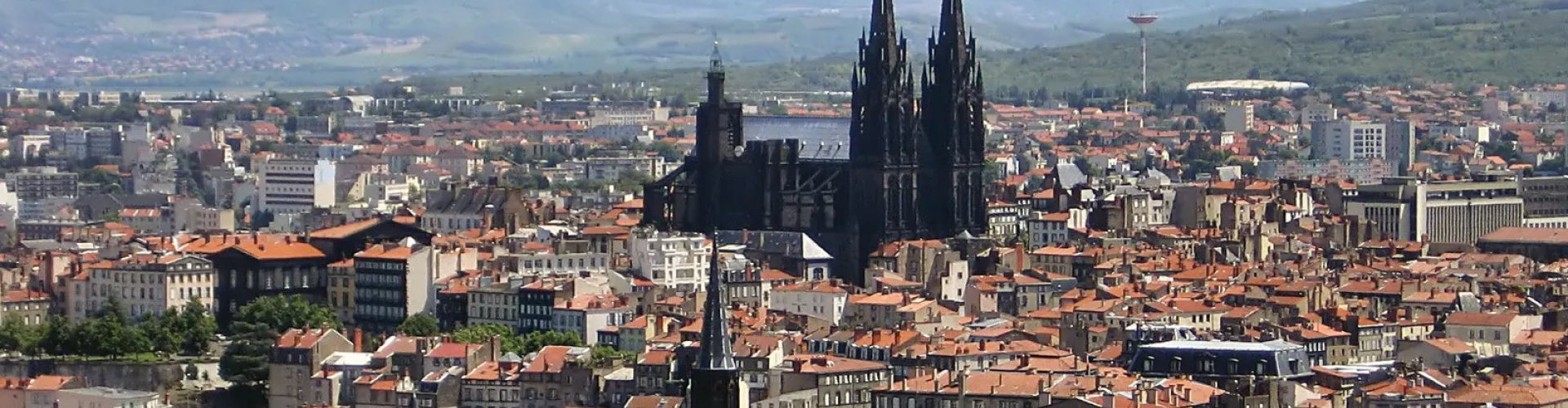 Clermont public transport scene