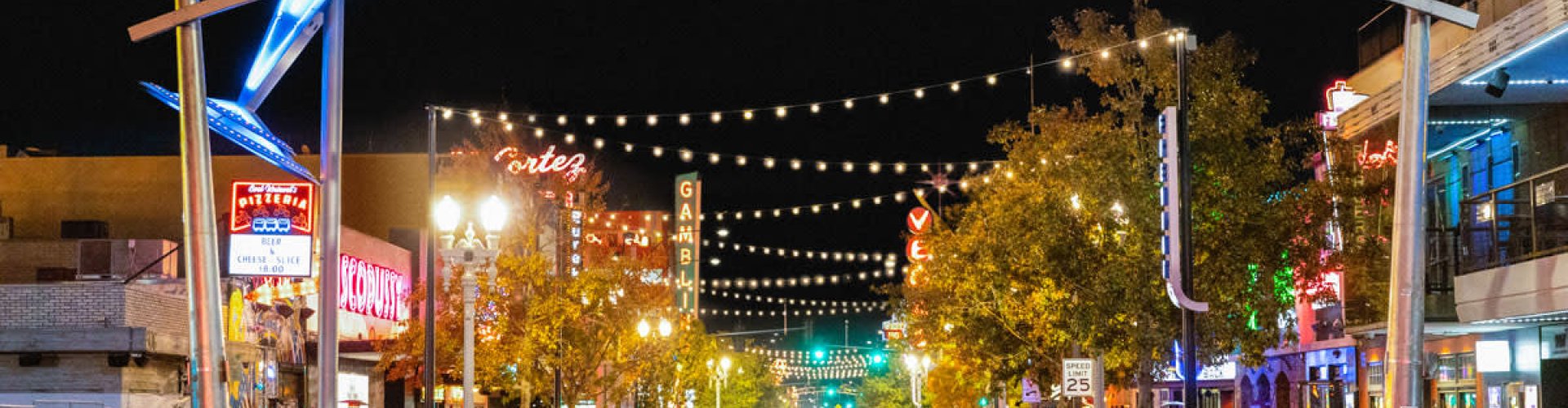 Las Vegas metro station - busy platform with passengers