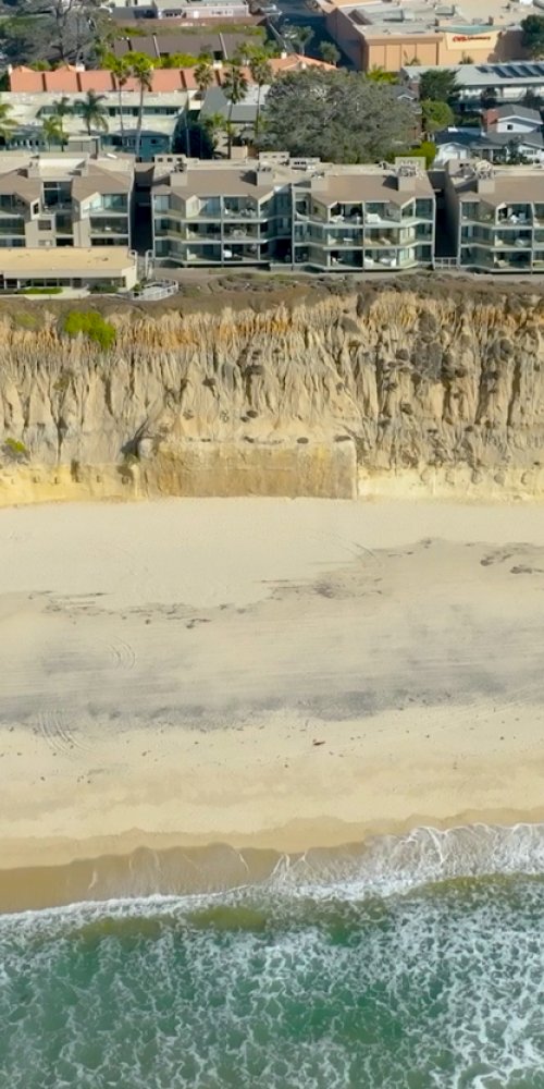 Tranquil Solana Beach Tram in Off-Peak