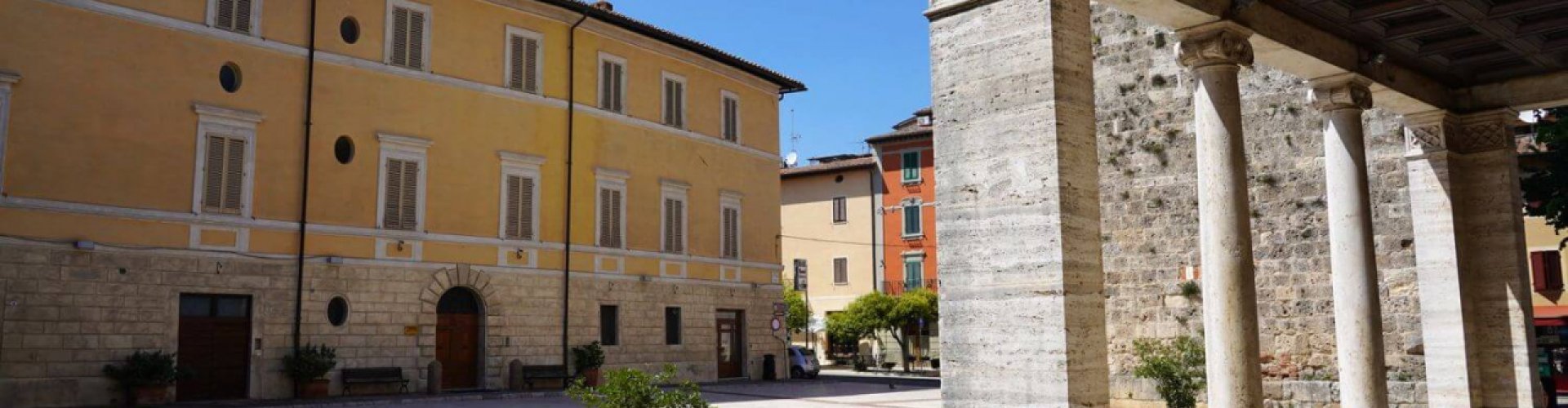 Chiusi central station bustling with commuters