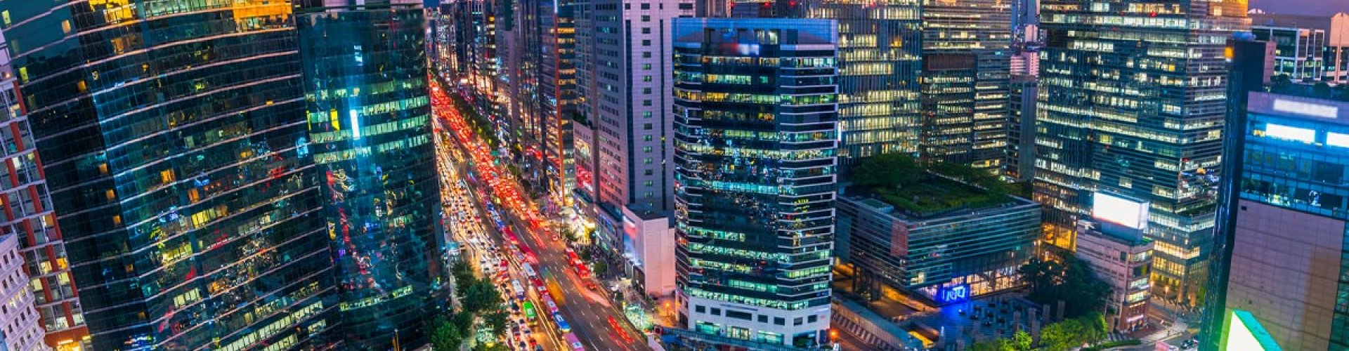 Seoul Metro entrance with commuters