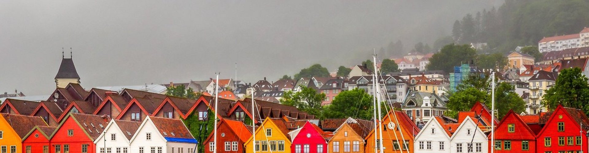Bergen tram at a busy stop