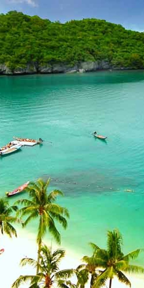 Quiet Koh Samui tram during off-peak time