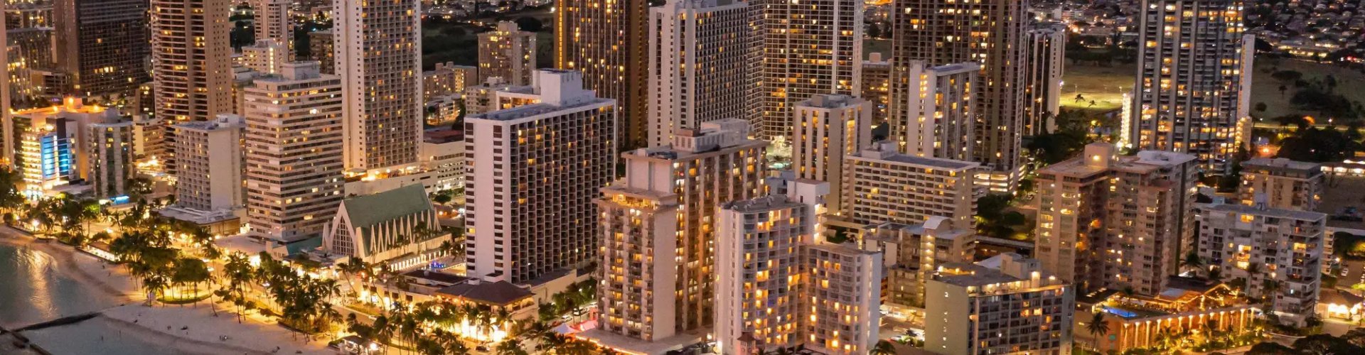 Honolulu public transport bustling street scene
