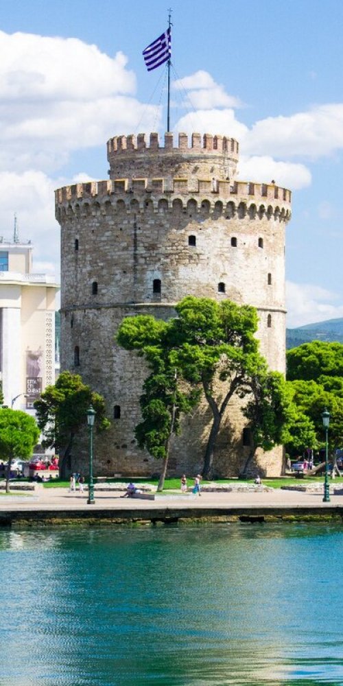 Thessaloniki tram during off-peak hours